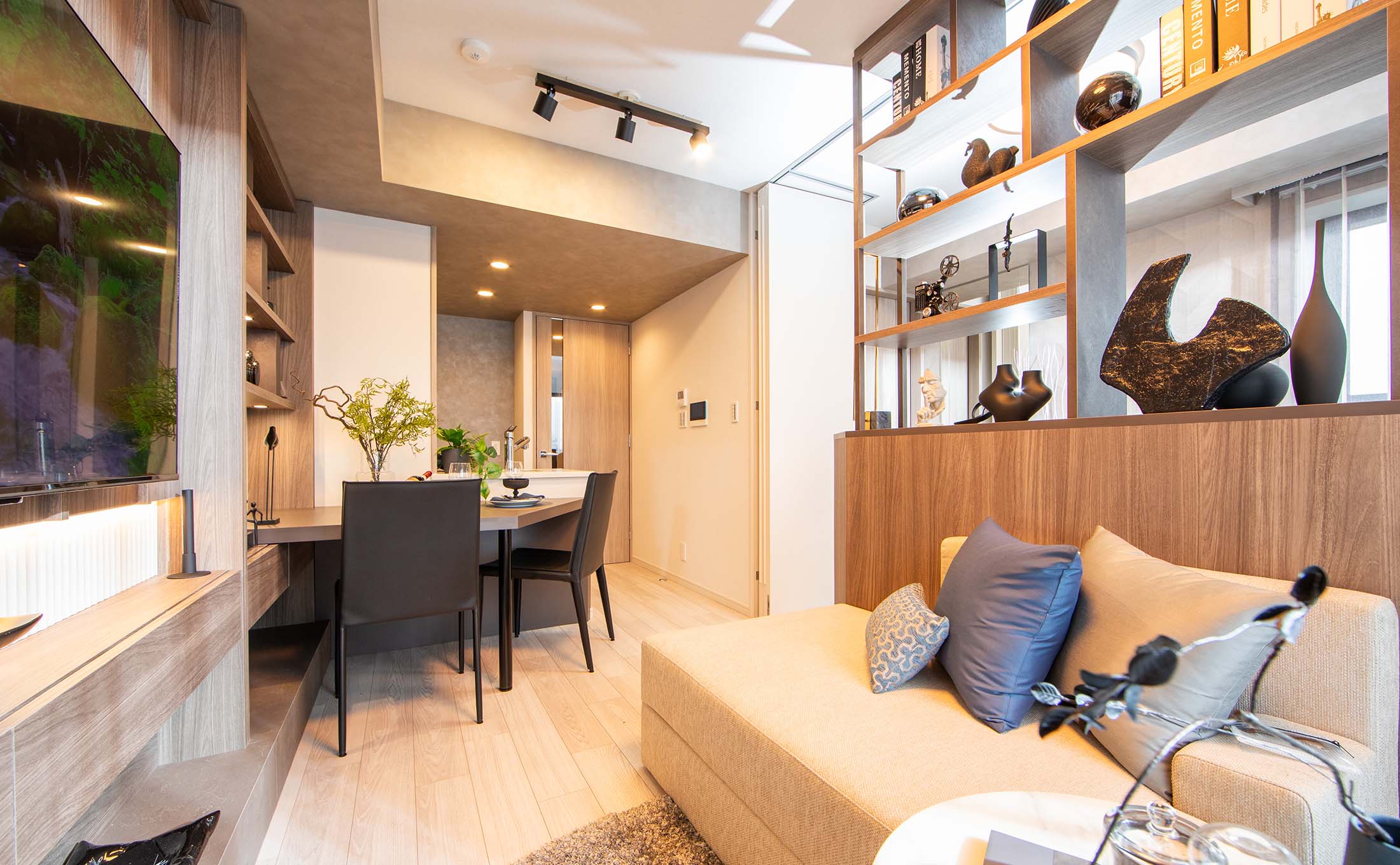 LIVING DINING KITCHEN（F type）